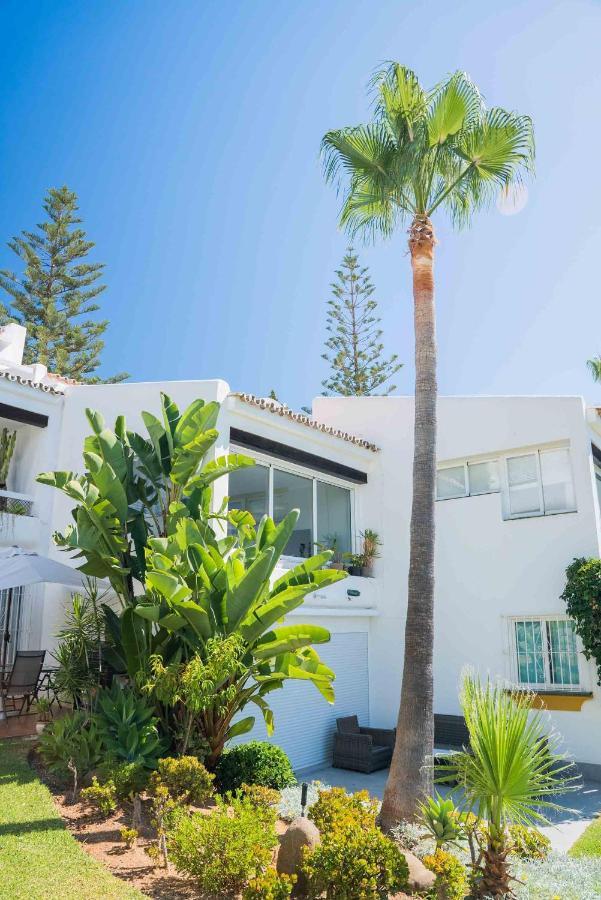 Azahara I, 25a Small Cozy With Great Views Located In The Popular Area Of Nueva Andalucia Apartment